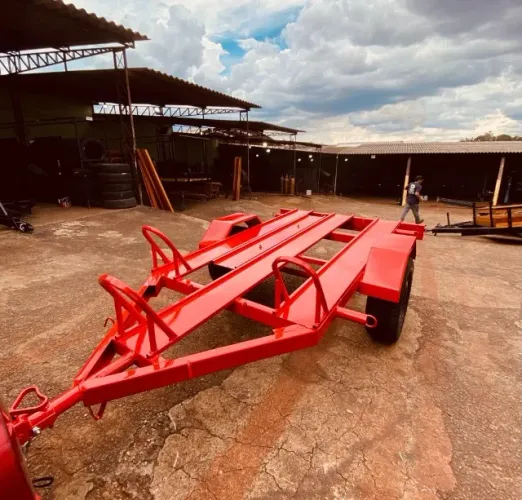 carreta para 3 motos !
