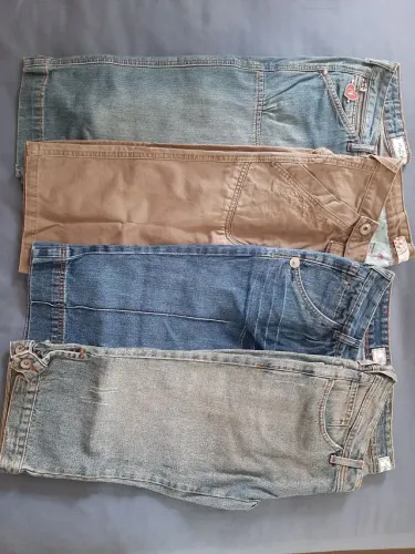 BERMUDAS LINDÍSSIMAS TAM 40 DONA FLORINDA TODAS POR R$150,00 