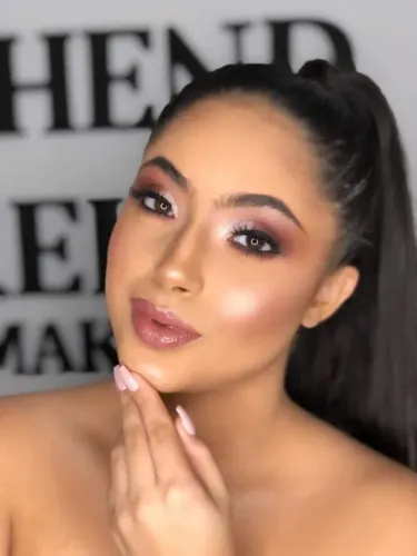 Maquiagem á domicílio 