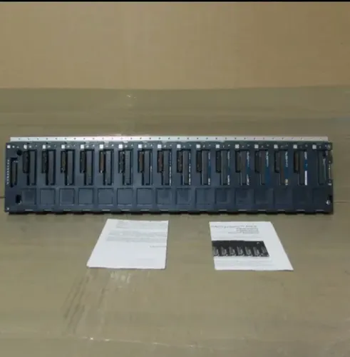 SLOT UNIVERSAL GE FANUC, IC695CHS016-CA, RX3i 16 slots novo na caixa