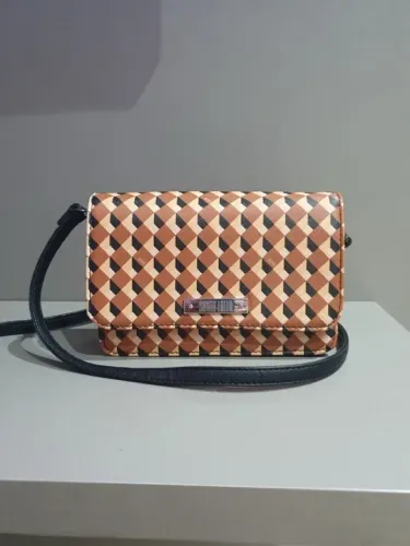 Bolsa pequena Samta Lolla 