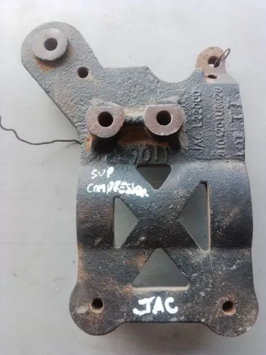 JAC J3 SUPORTE COMPRESSOR 