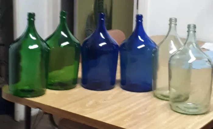 Garrafão Vidro, Azul, Verde e Transparente, de 4.6 Litros...(Para Decoração)