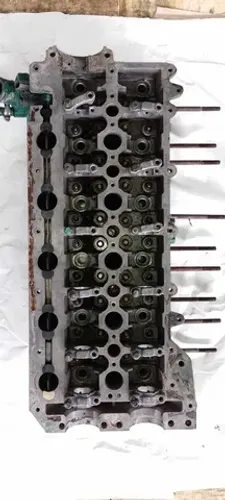 Cabeçote volvo penta D3 190 (precisa revisar)