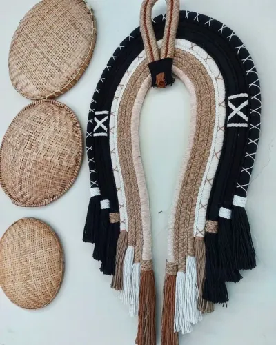 Cocar têxtil 