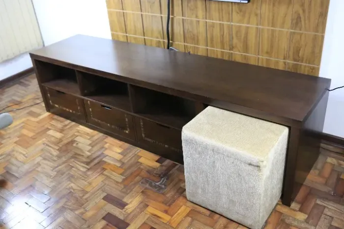 Rack De Sala 2 metros Lindo E Robustos em perfeito estado de conservação