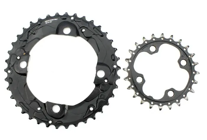 Par de Coroas Shimano Dupla 38/24 Dentes Alumínio BCD 104/64mm 10v - USADO 21049