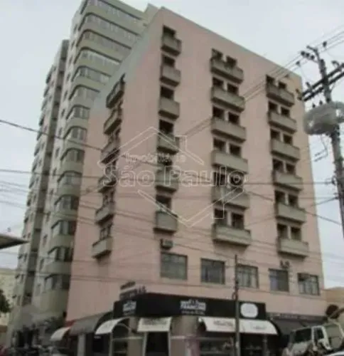 Locação de Apartamentos / Garagem na cidade de Araraquara