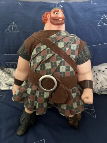Boneco Rei Fergus