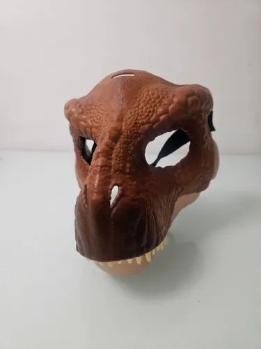 Máscara t-rex tiranossauro jurassic world original 