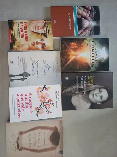livros 10,00 cada.