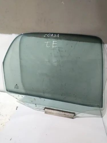 Vidro Traseiro esquerdo gm/Corsa 98/00