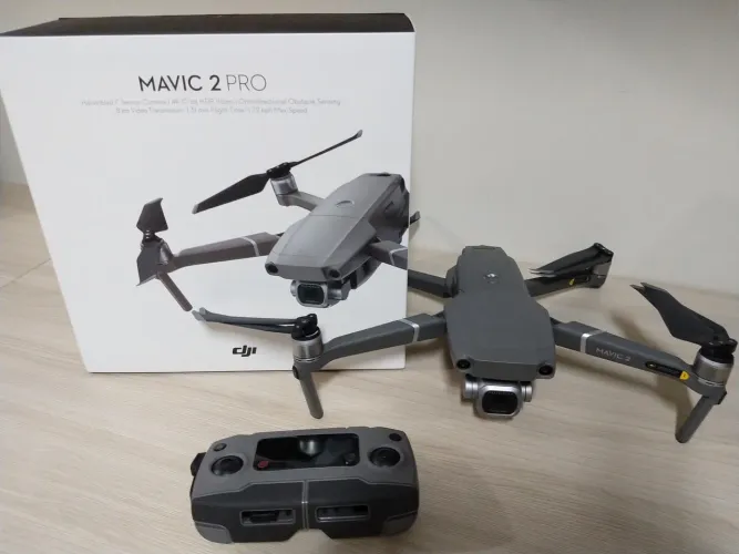 DJI Mavic 2 Pro Fly More Combo - COMPLETO!