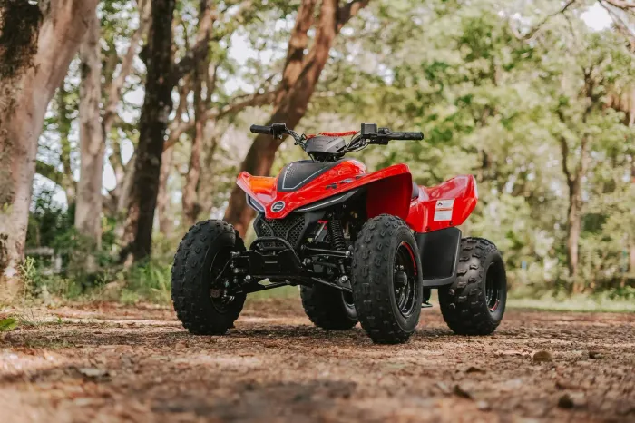 CFORCE 110 LV MINI QUADRI 4X2 AUTOMÁTICO AZUL 2025/2025