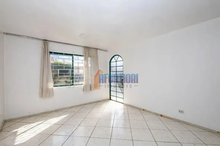 Sobrado com 3 dormitórios à venda, 92 m² por R$ 675.000,00 - Capão da Imbuia - Curitiba/PR