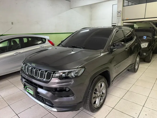 Jeep Compass Longitude T270 2023 - Apenas 18mil kms