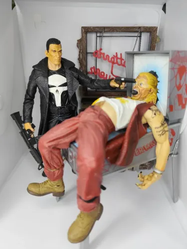 Action Figure: Punisher vs. Barracuda
