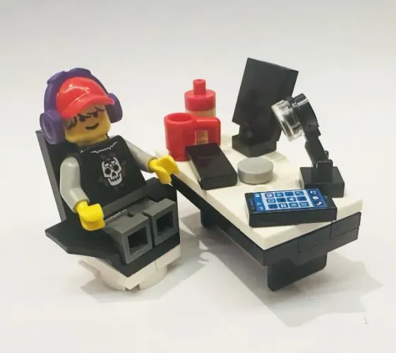 Produto lego original personalizada streamer pc gamer e minifigura