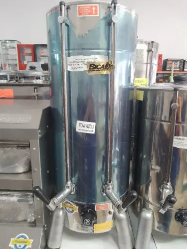 Cafeteira Industrial 1300W Marcheso 8 Litros - NOVA