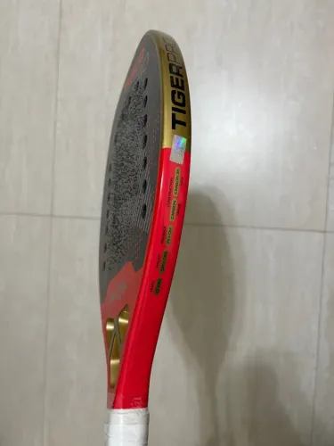 Raquete Shark Tiger Pro 2025