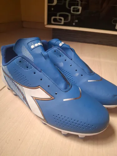 Chuteiras Diadora Azul