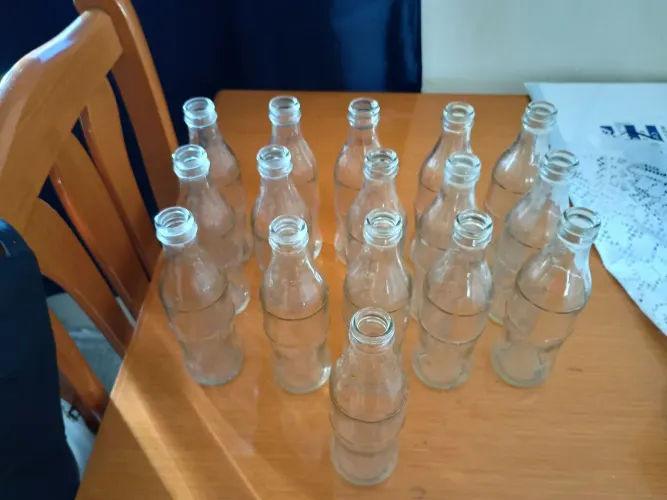 Garrafas de coca antiga.