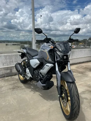 FZ15 CONNECTED - OFERTA RELÂMPAGO! 