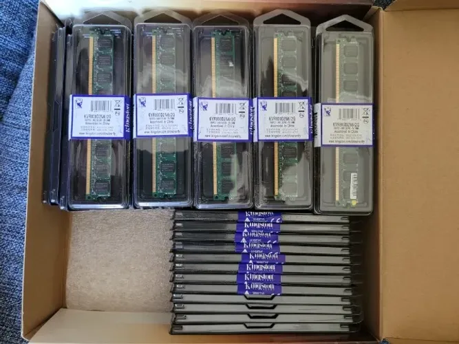 Lote de memórias DDR2 de 01 GB (leia a descrição do anúncio)