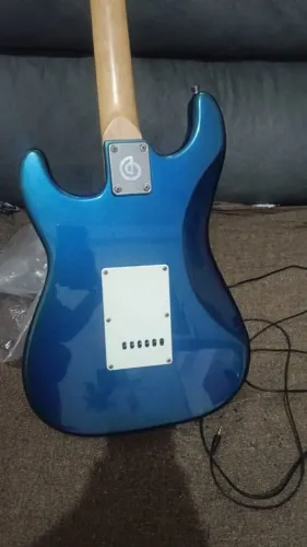 Guitarra Giannini Sonic X series