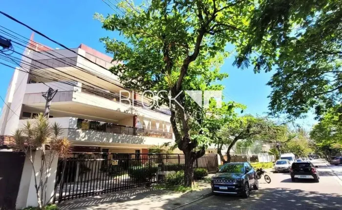 Recreio dos Bandeirantes | Cobertura 3 quartos, sendo 3 suites