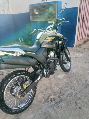 Yamaha Xtz 250 Lander 23/24 linda oferta 22.900