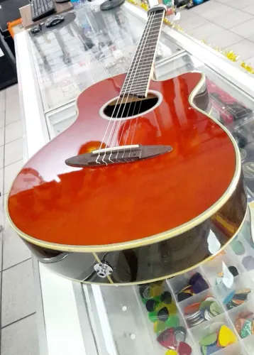 Violao tagima ventura lindíssimo oportunidade. BOTA FORA