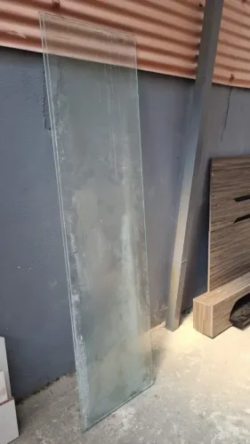 Vidro para box trasparente 1,9x,5 ; 1,86x0,5 ; 1,86x,41m