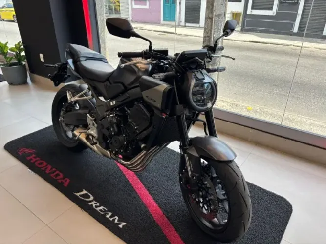 CB 650R E-CLUTCH HONDA