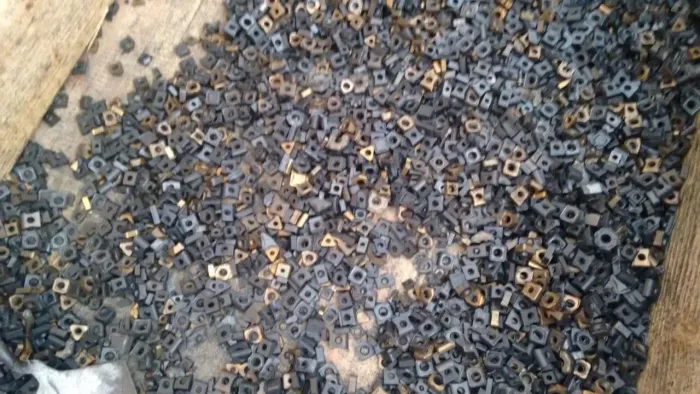 Pastilhas de metal duro . Tungstênio