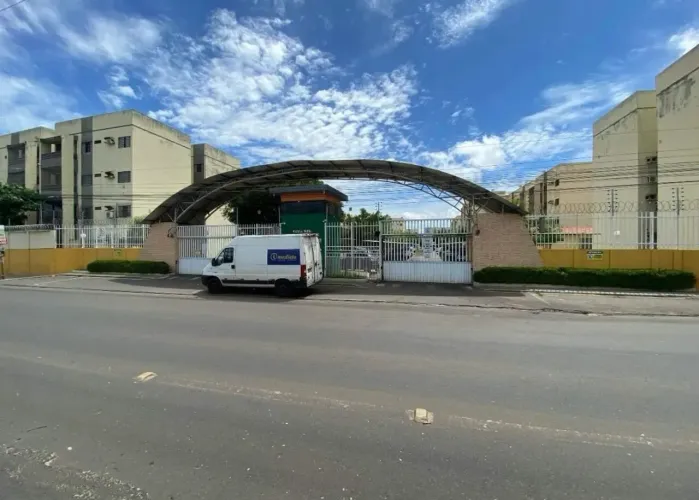 VENDO APARTAMENTO CONDOMÍNIO DOM AVELAR