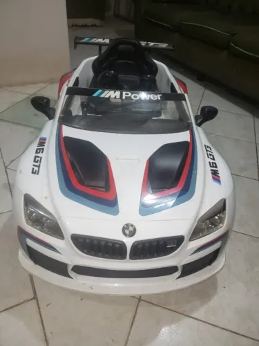 Carrinho Elétrico e com controle