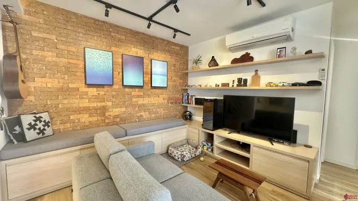 Apartamento SEMI MOBILIADO próximo a Porto Alegre