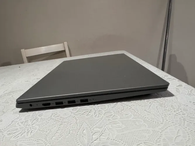 VENDO NOTEBOOK LENOVO (seminovo)