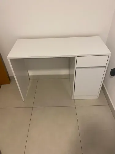Mesa/escrivaninha