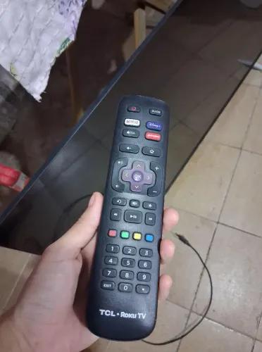 Tv com problema na tela parou sozinha mas funciona o áudio dela