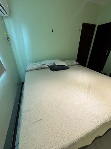 vendo cama super king baú