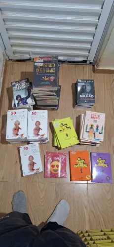 Vendo ou troco por vídeo games
