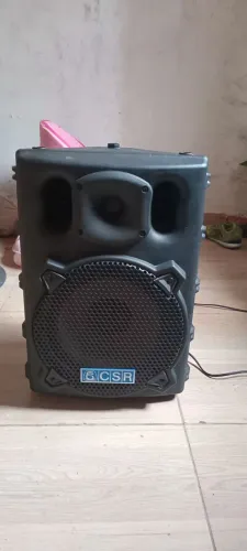 VENDO caixa de som. ATIVA