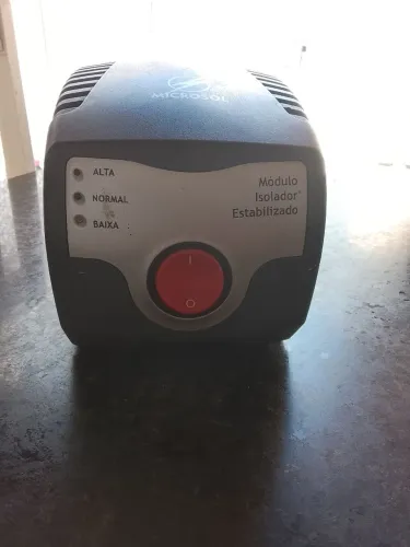Módulo isolador estabilizado