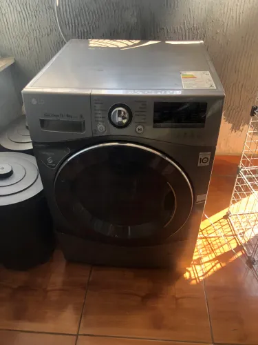 Máquina lava e seca LG 11 kg
