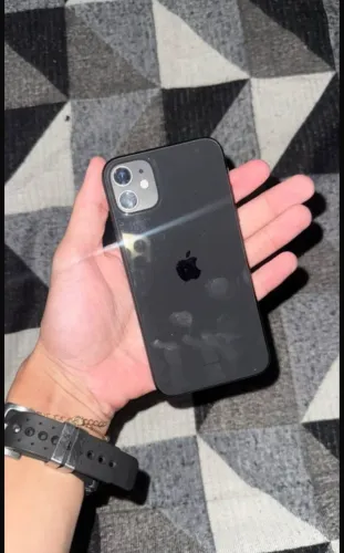 iPhone 11 64GB Preto | Caixa Original | Face ID OK | Leia a Descrição