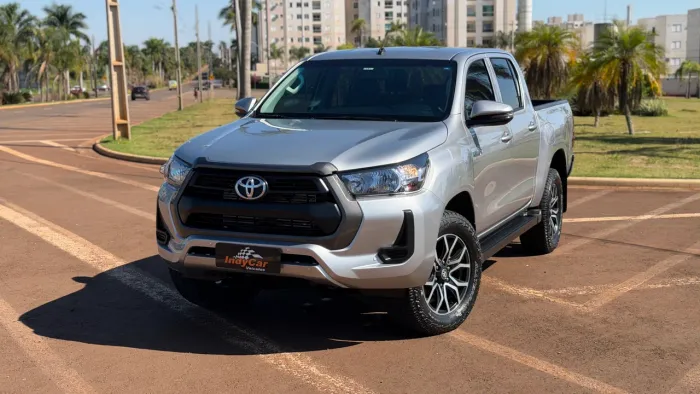 Toyota Hilux CD 4X4 2.8 Diesel Mec. 2022