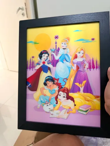 Quadro 3D importado Princesas Disney 
