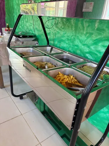 Carrinho Buffet Térmico com 6 Cubas quentes e 3 Cubas frias